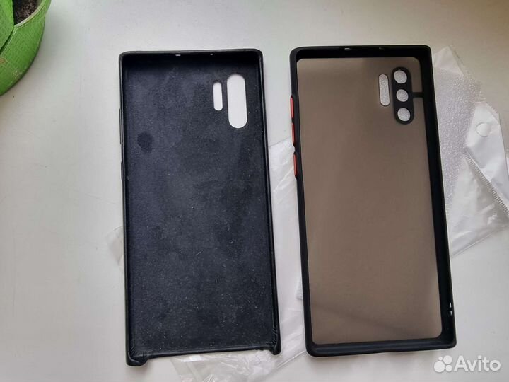Чехлы на Samsung Galaxy Note 10+