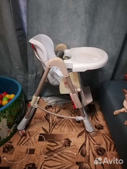 Стульчик для кормления трансформер
