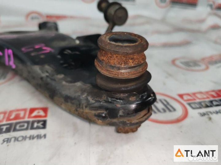 Рычаг передний правый subaru levorg