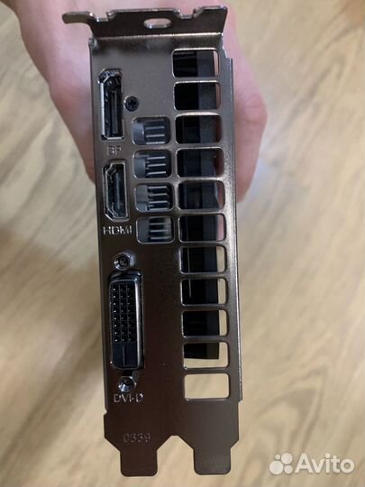 Видеокарта GTX 1650 4 gb