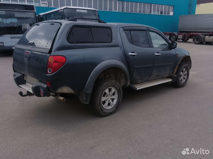 Mitsubishi L200 2.5 AT, 2007, 274 924 км