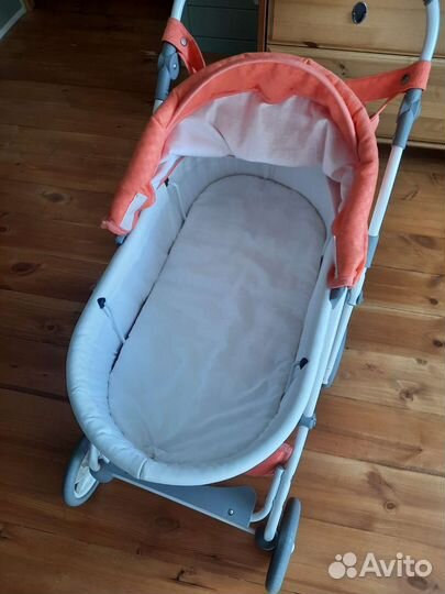 Коляска кукольная