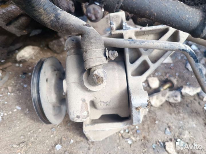 Насос Гура Фольксваген гольф 3 1.8