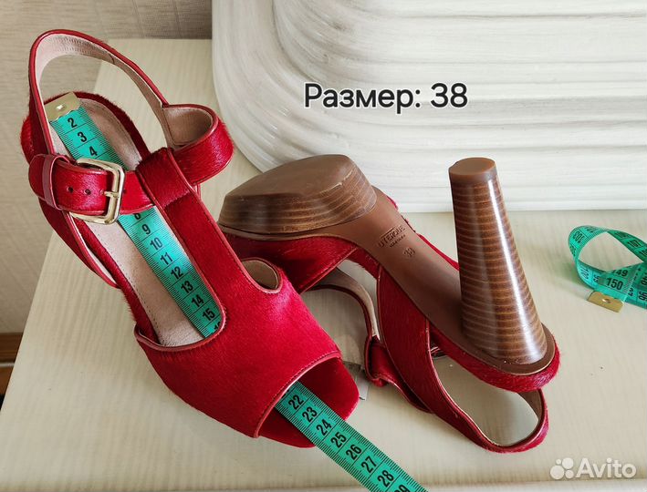 Босоножки Uterque р: 36(23) 38(24) 40(25)есть нюан