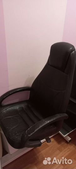 Педикюрное кресло на гидравлике бу