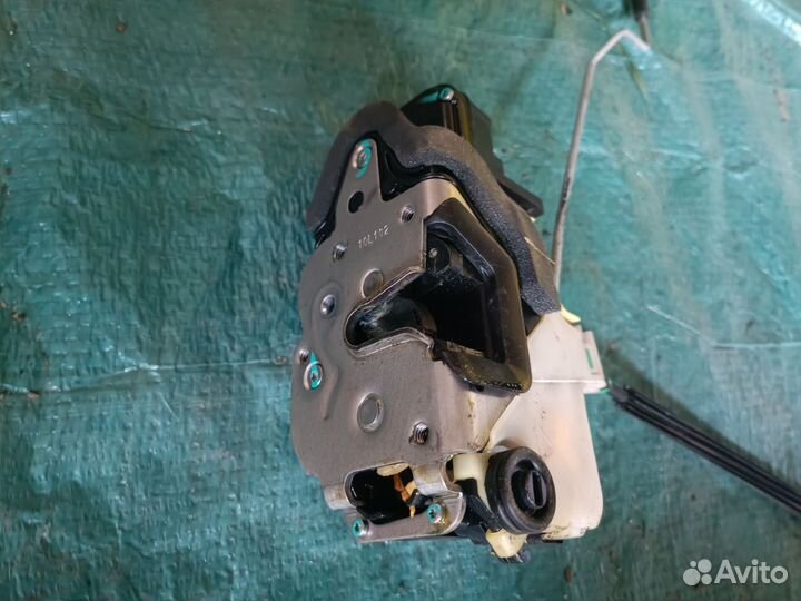 Замок задний левый Шевролет Круз