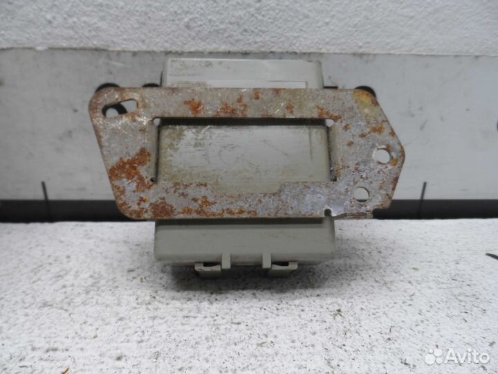 Иммобилайзер Volvo V40 1 (VW) 30620885