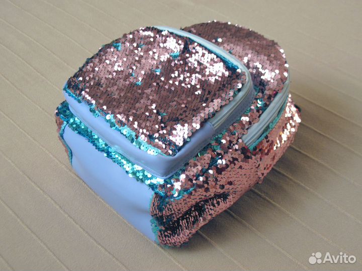 Рюкзаки и ранец школьный Hummingbird