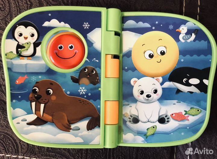 Развивающие игрушки (музыкальная книжка)