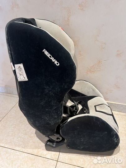Автомобильное кресло Recaro