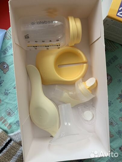 Молокоотсос medela ручной