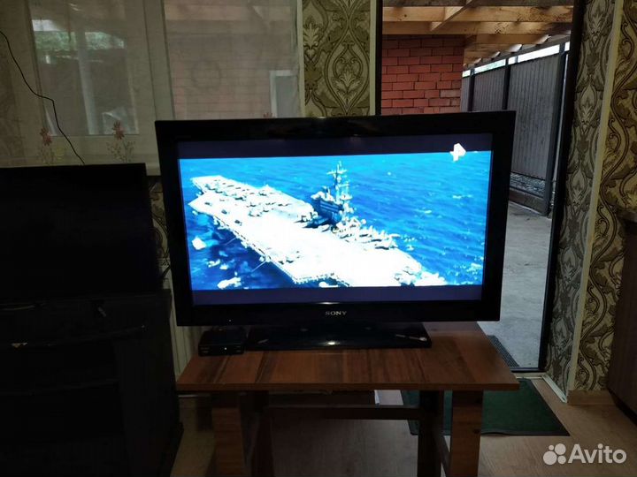 Телевизор Sony Bravia KDL-32BX340 Чехия