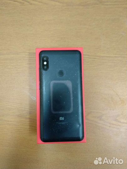 Xiaomi Redmi Note 5, 4/64 ГБ