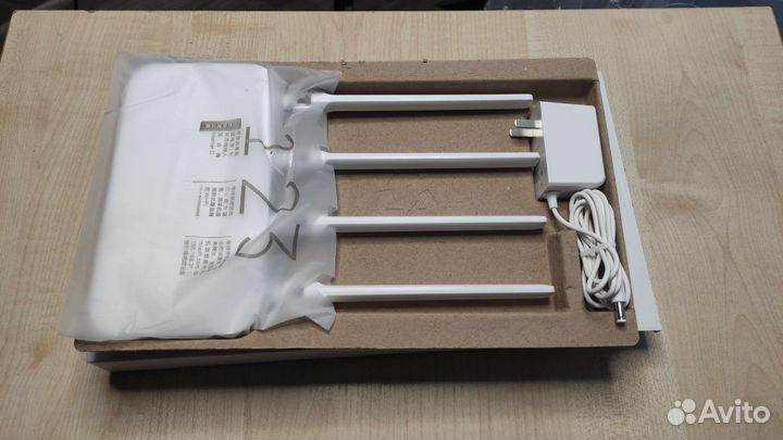 Роутер Xiaomi Mi 4А (R4AC)