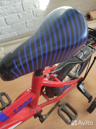 Детский велосипед 12