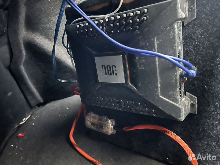 Сабвуфер и усилитель