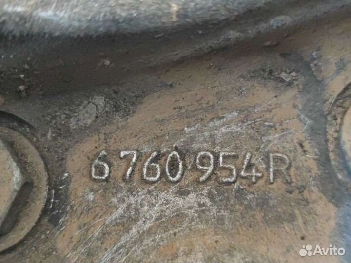 Кулак поворотный передний правый BMW 5 E60/E61 6760954R