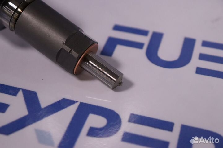 Форсунка топливная 0445120003