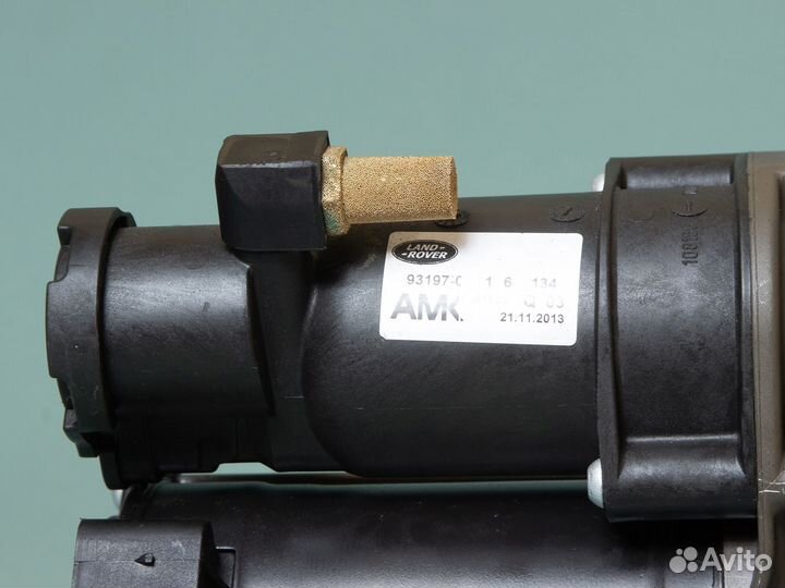 Компрессор пневмоподвески Range Rover L494