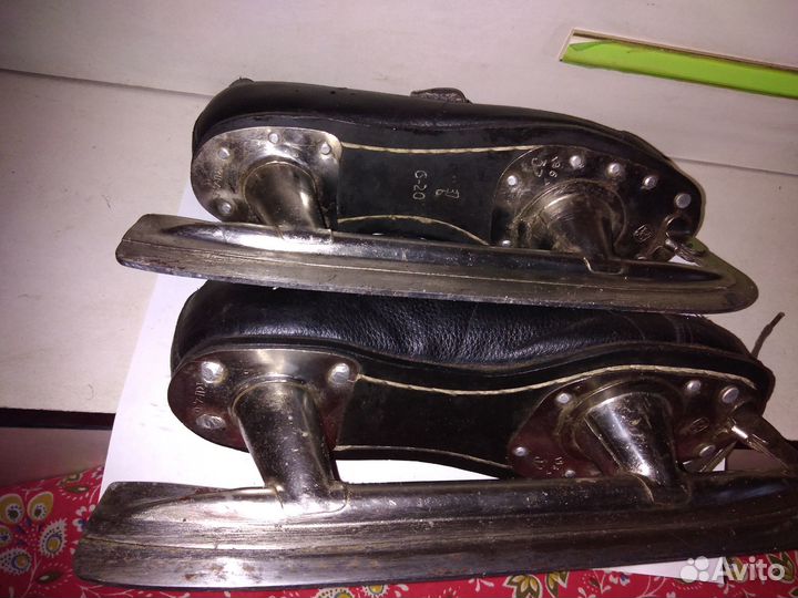 Коньки прогулочные, дутыши советских времён