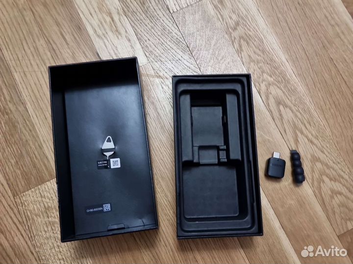 Коробка из - под Самсунг s9+, s8