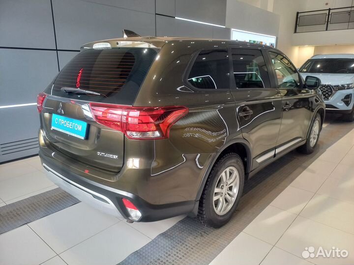 Mitsubishi Outlander 2.0 CVT, 2018, 70 071 км