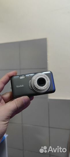 Компактный фотоаппарат Kodak V1003