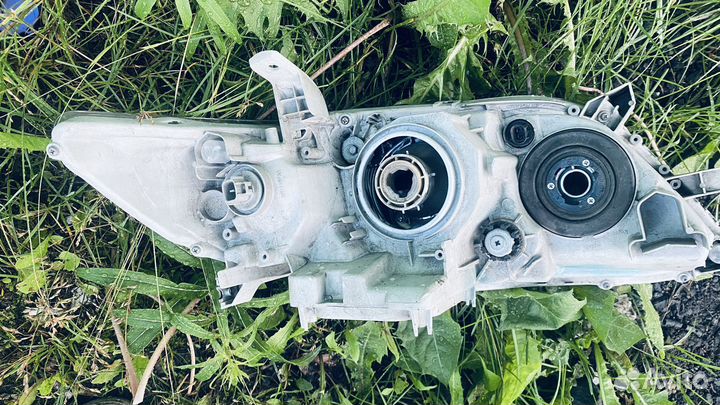 Фара toyota camry