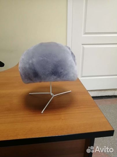 Шапка женская из меха, натуральный мутон