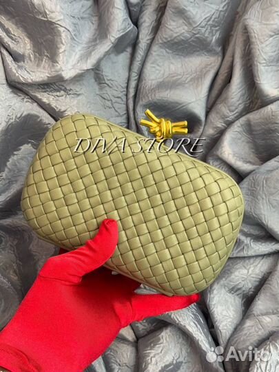 Клатч Bottega Veneta knot