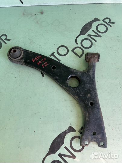 Рычаг передний правый toyota rav 4 xa20