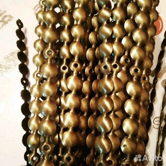 Молдинги лента-гвозди