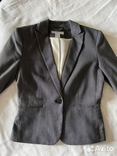 Брючный костюм