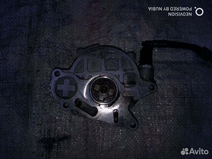 Вакуумный насос тнвд Фольксваген Гольф 6 1.6 TDI