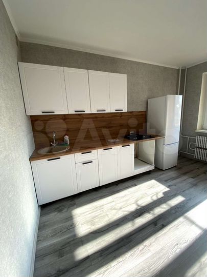 2-к. квартира, 68 м², 4/10 эт.