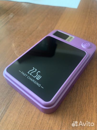 Повербанк для iPhone