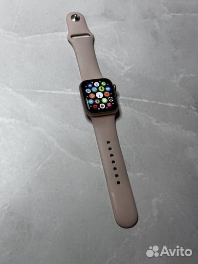 Apple Watch SE 40mm оригинал