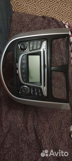 Автомагнитола на hyundai solaris 1