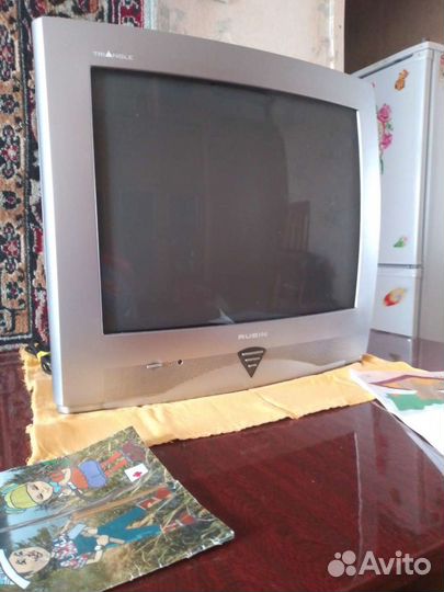 Телевизор на запчасти