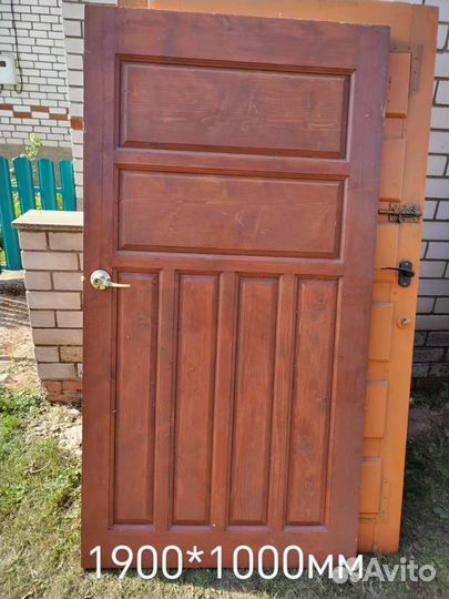 Двери деревянные