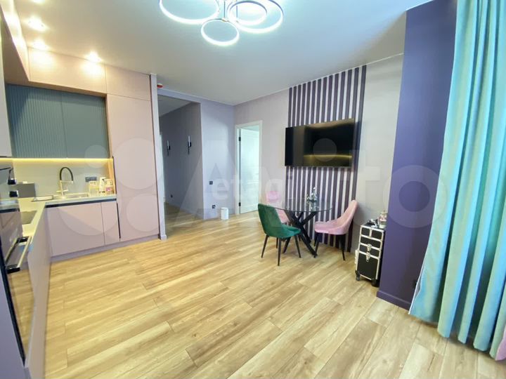 4-к. квартира, 81,5 м², 1/16 эт.