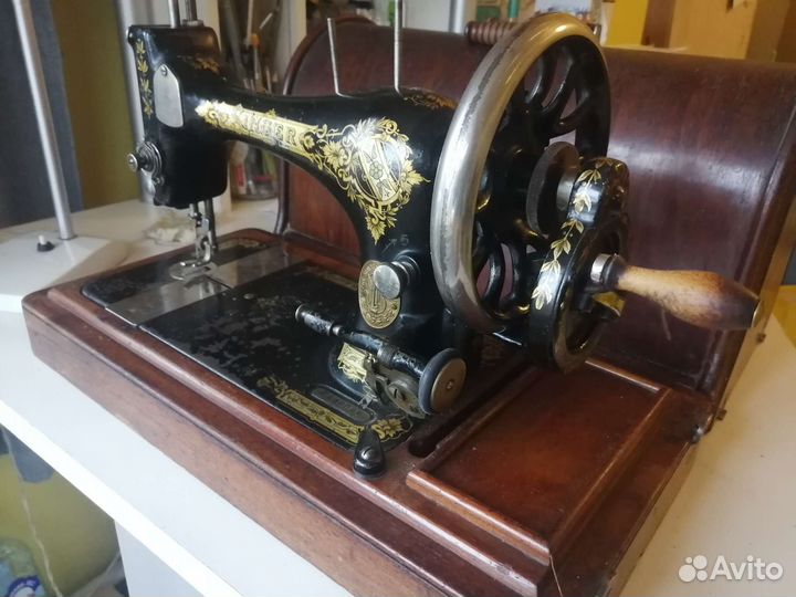 Швейная машинка