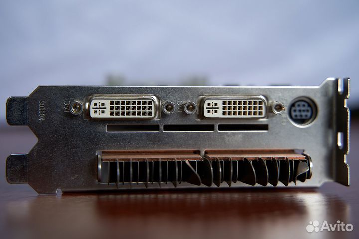 Видеокарта Gigabyte Nvidia GeForce 8600 GTS 256 Мб