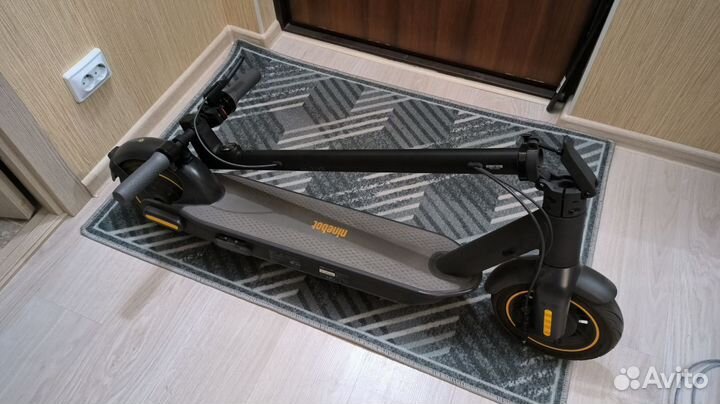 Электросамокат Ninebot KickScooter Max G30