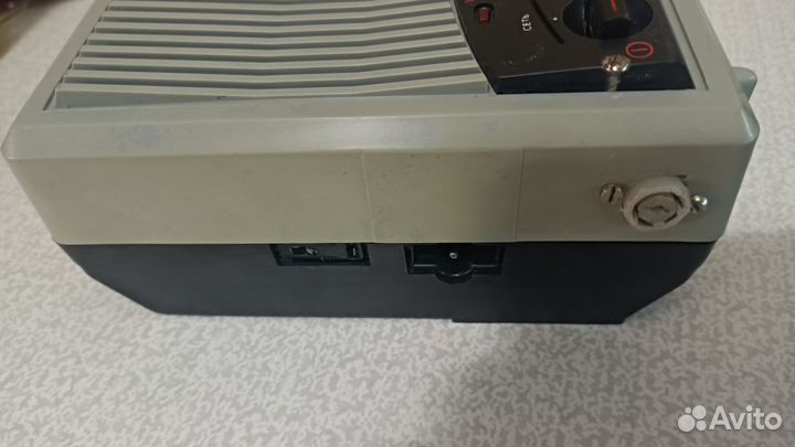 Радиоприемник Лира рп 241-4