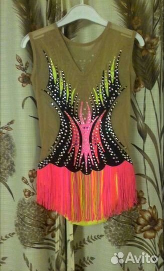 Купальник для художественной гимнастики