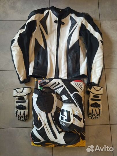Комплект мотоэкипировки белый