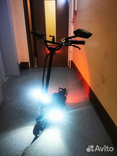 Самокат Dualtron Raptor 2. Чёрный любимец