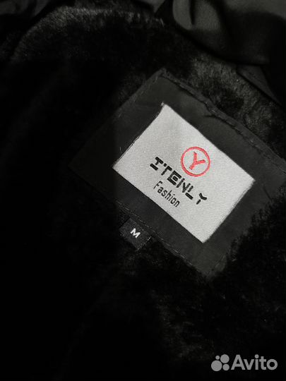 Пуховик зимний женский