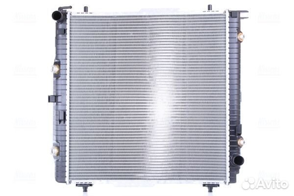 Радиатор охлаждения двигателя